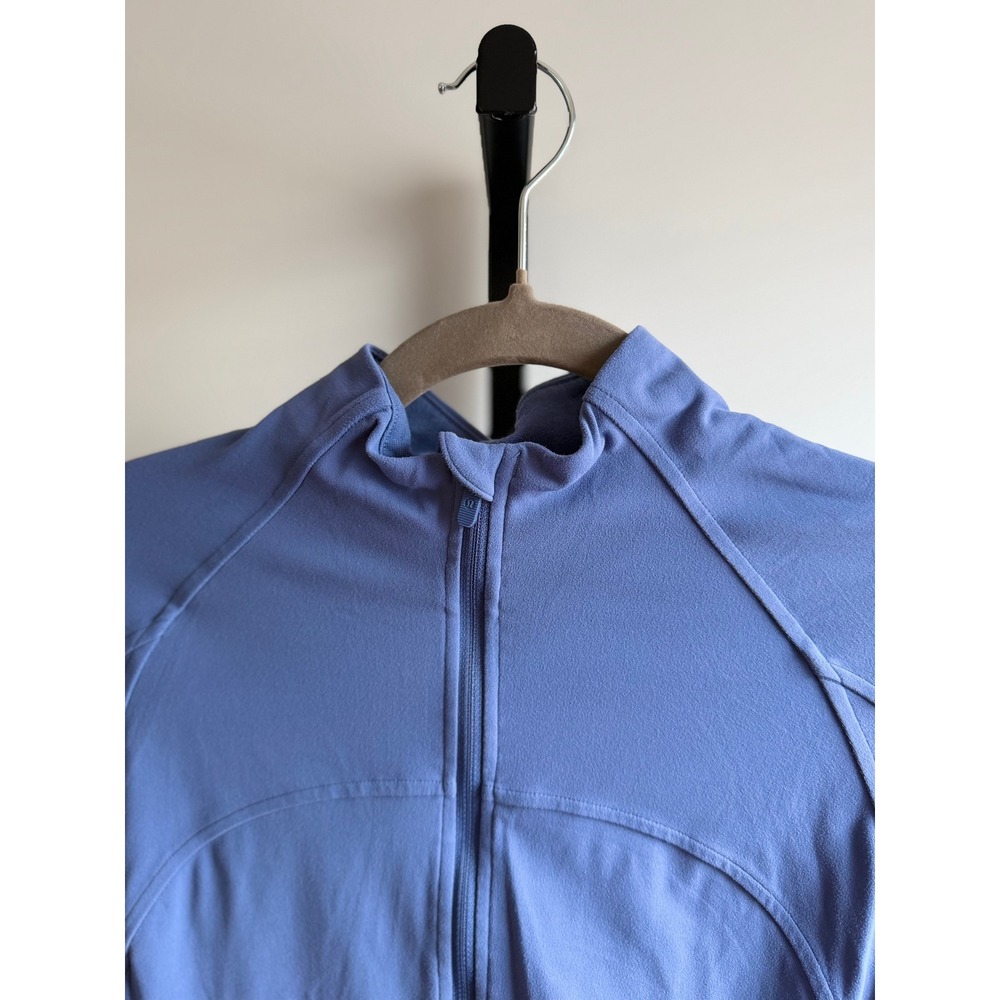 Lululemon Cropped Define Jacket *Nulu – Size 8 – Water Drop - Picture 5 of 7